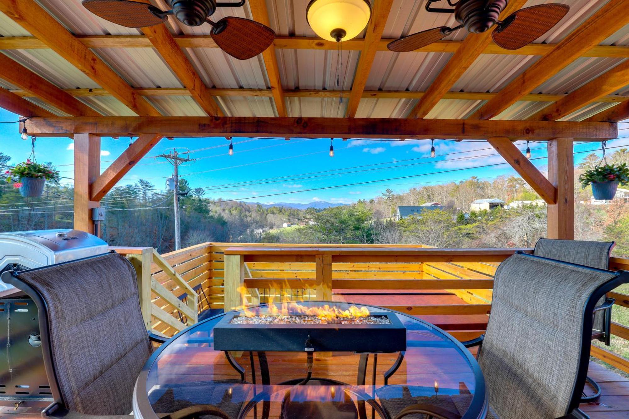 Marshall Studio With Loft, Hot Tub And Views! Exteriér fotografie
